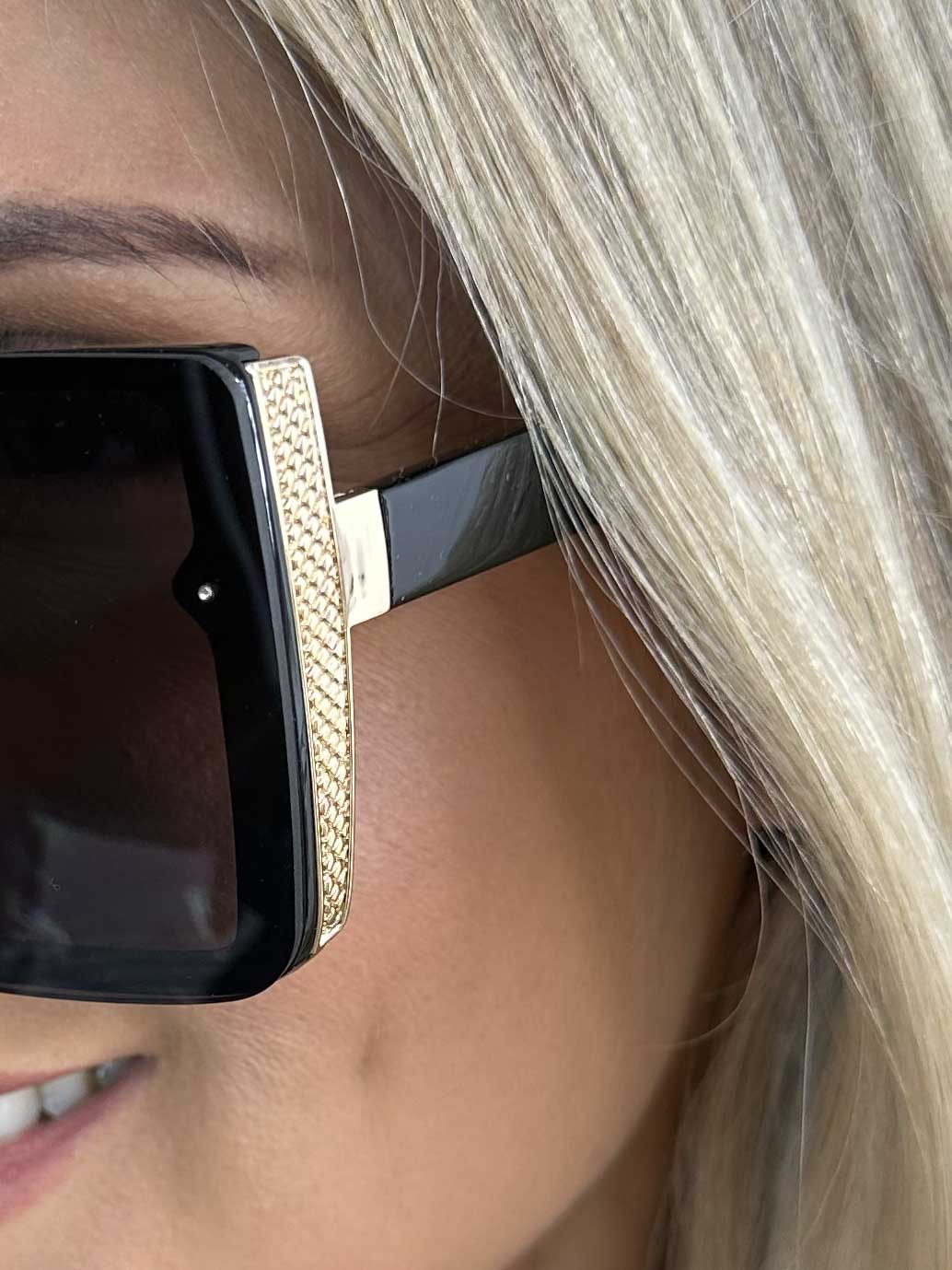 Ajda - Solglasögon med båge och guld på sidan